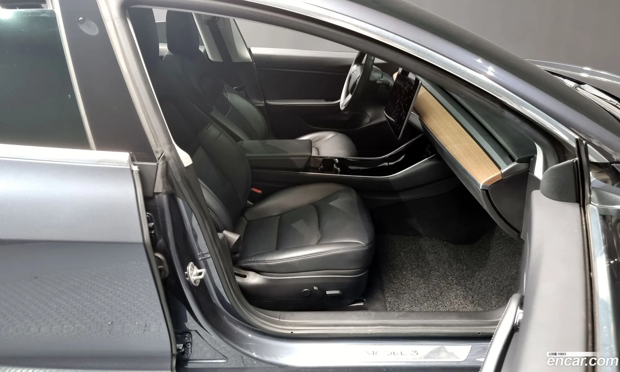 Tesla Model 3 2020 — 9