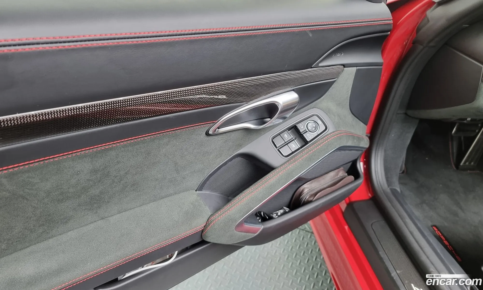 Porsche 718 Boxster 2024 — 18