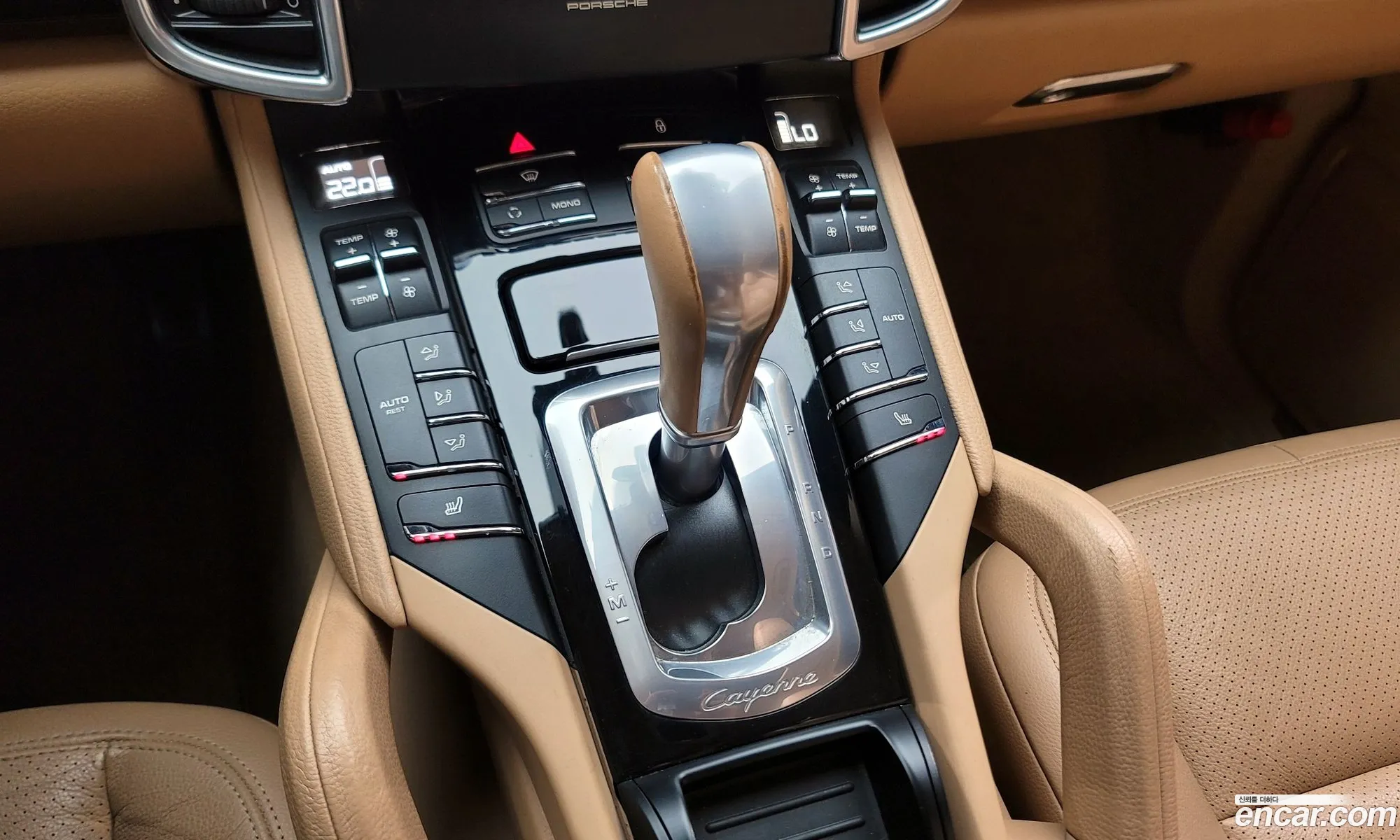Porsche Cayenne 2012 WP1ZZZ92ZCLA93614 — 16