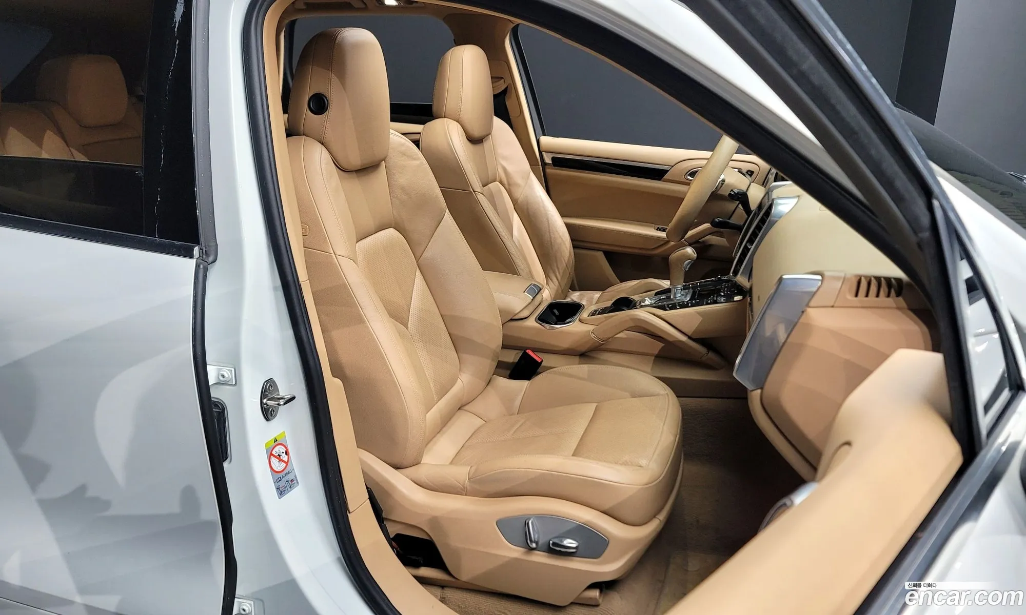 Porsche Cayenne 2012 WP1ZZZ92ZCLA93614 — 17