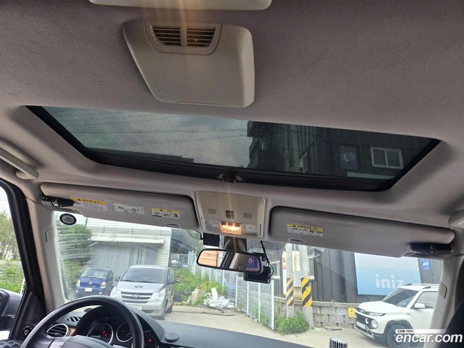 Land Rover Discovery 3 2008 — 12