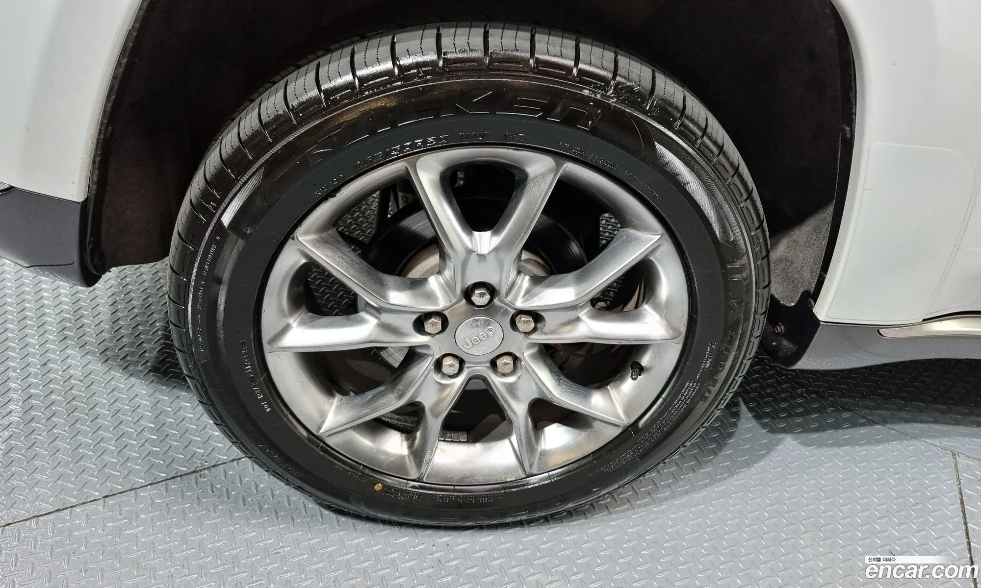 Jeep Grand Cherokee 2014 — 2