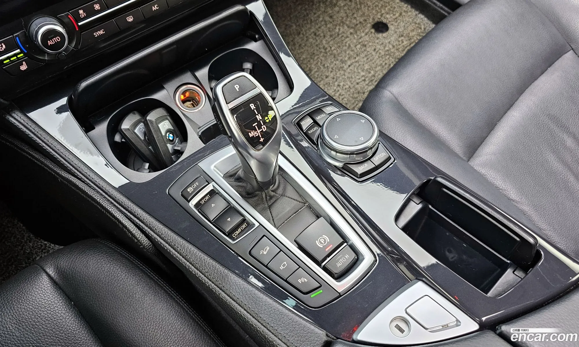 BMW 5 Series 2016 WBA5D3109GGV83483 — 17