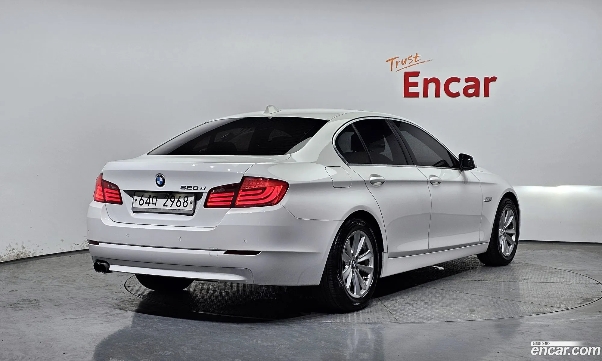 BMW 5 Series 2011 WBAFW1100BDU15647 — 9