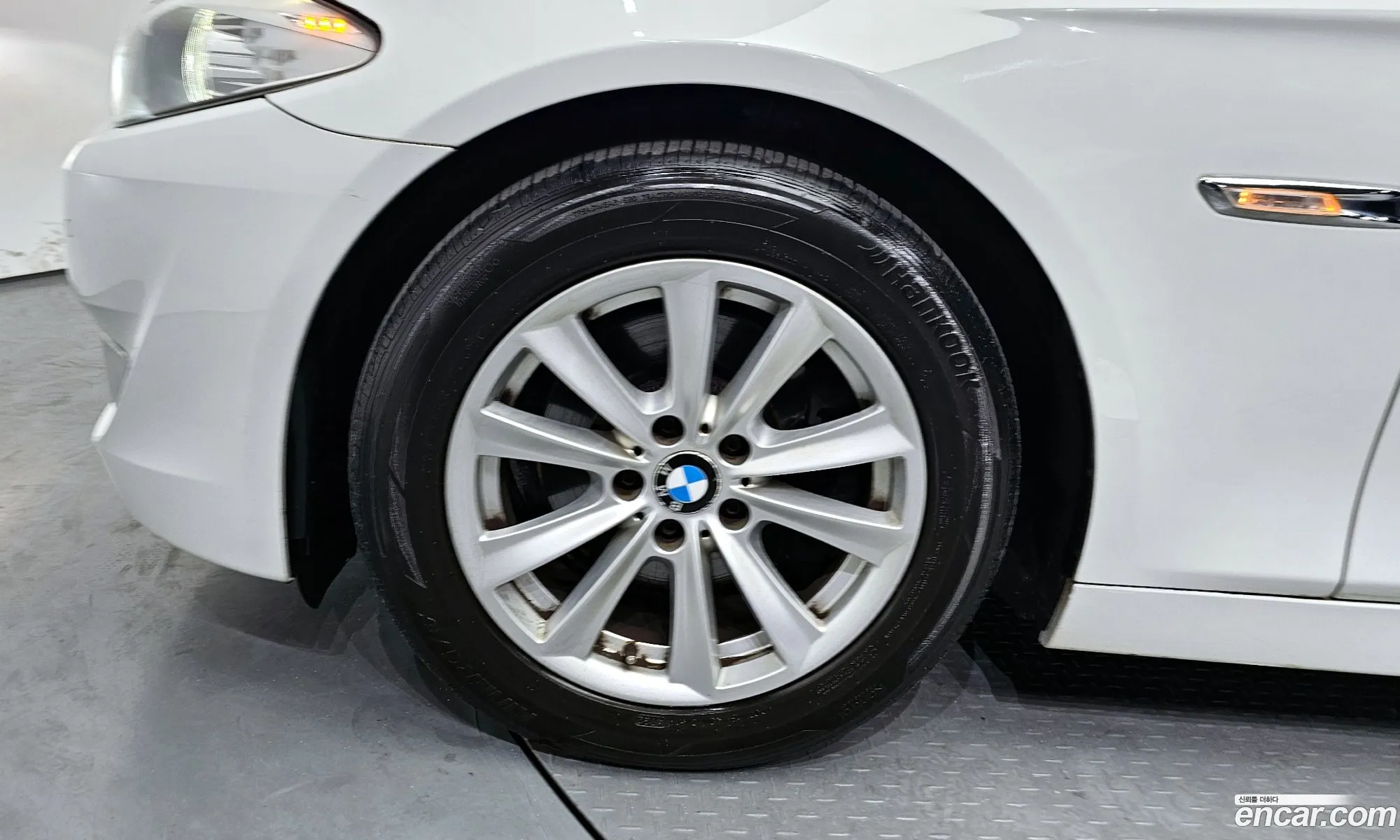 BMW 5 Series 2011 WBAFW1100BDU15647 — 4