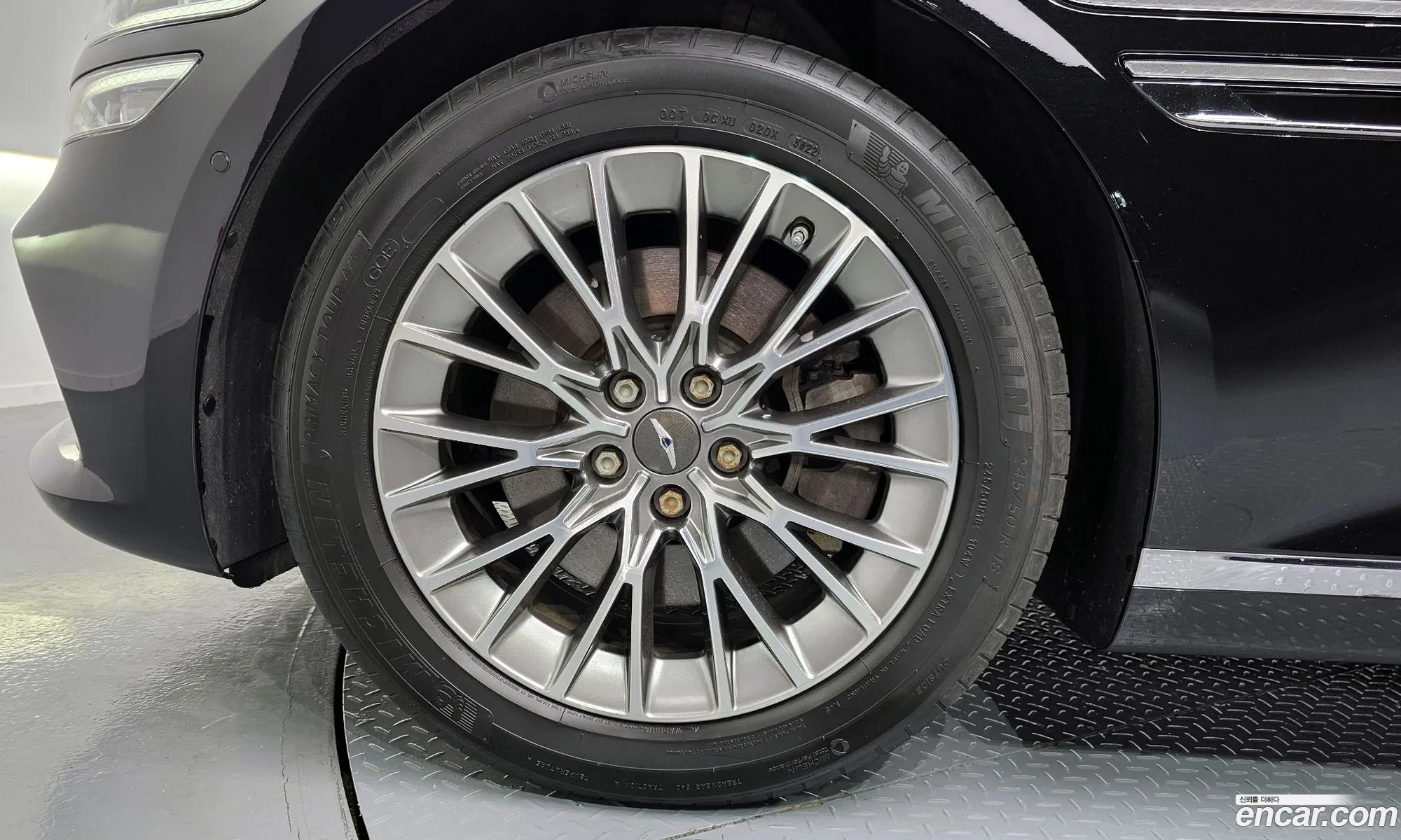 Genesis G80 2021 KMTGB41CBMU069982 — 4