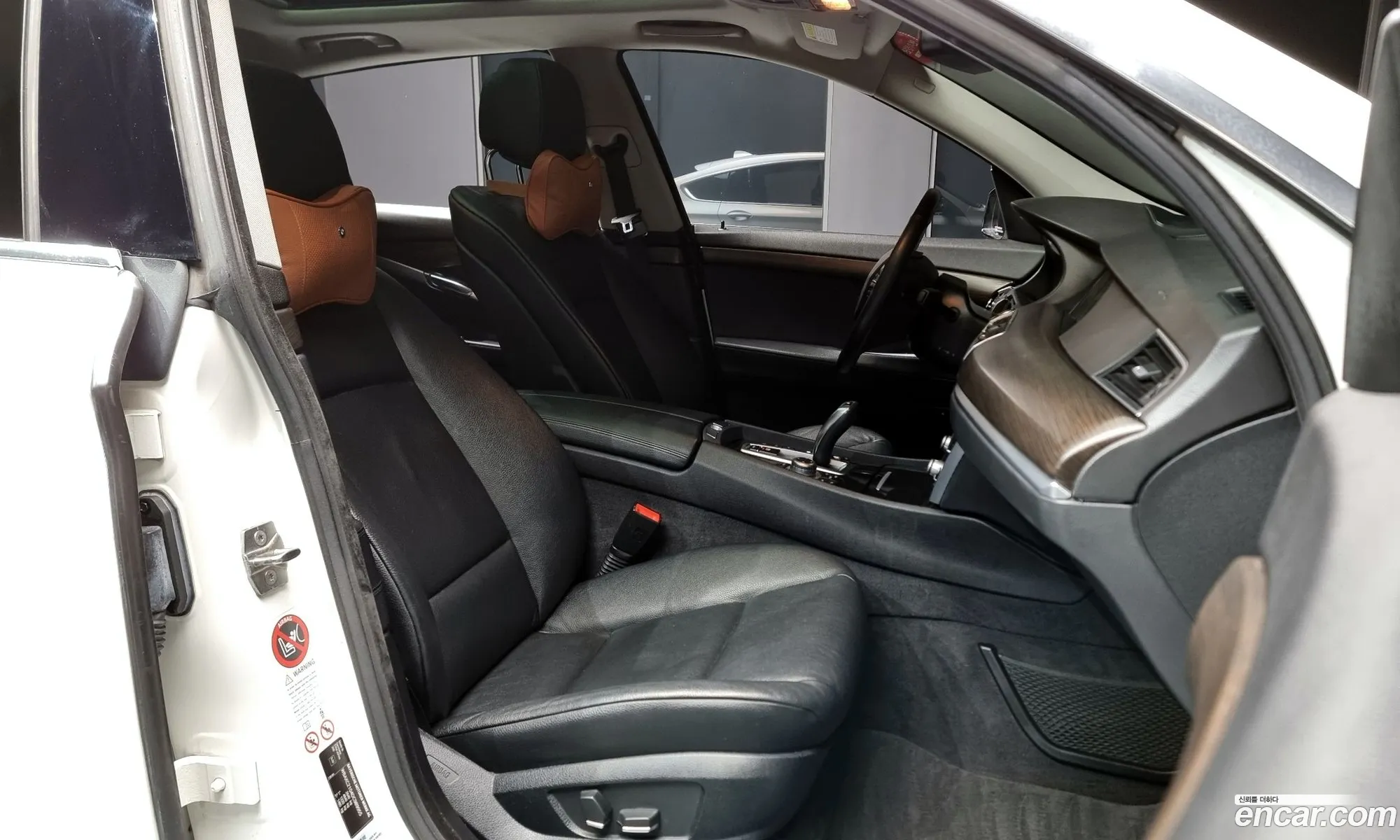 BMW 5 Series GT 2012 WBAXC2104DC989955 — 14