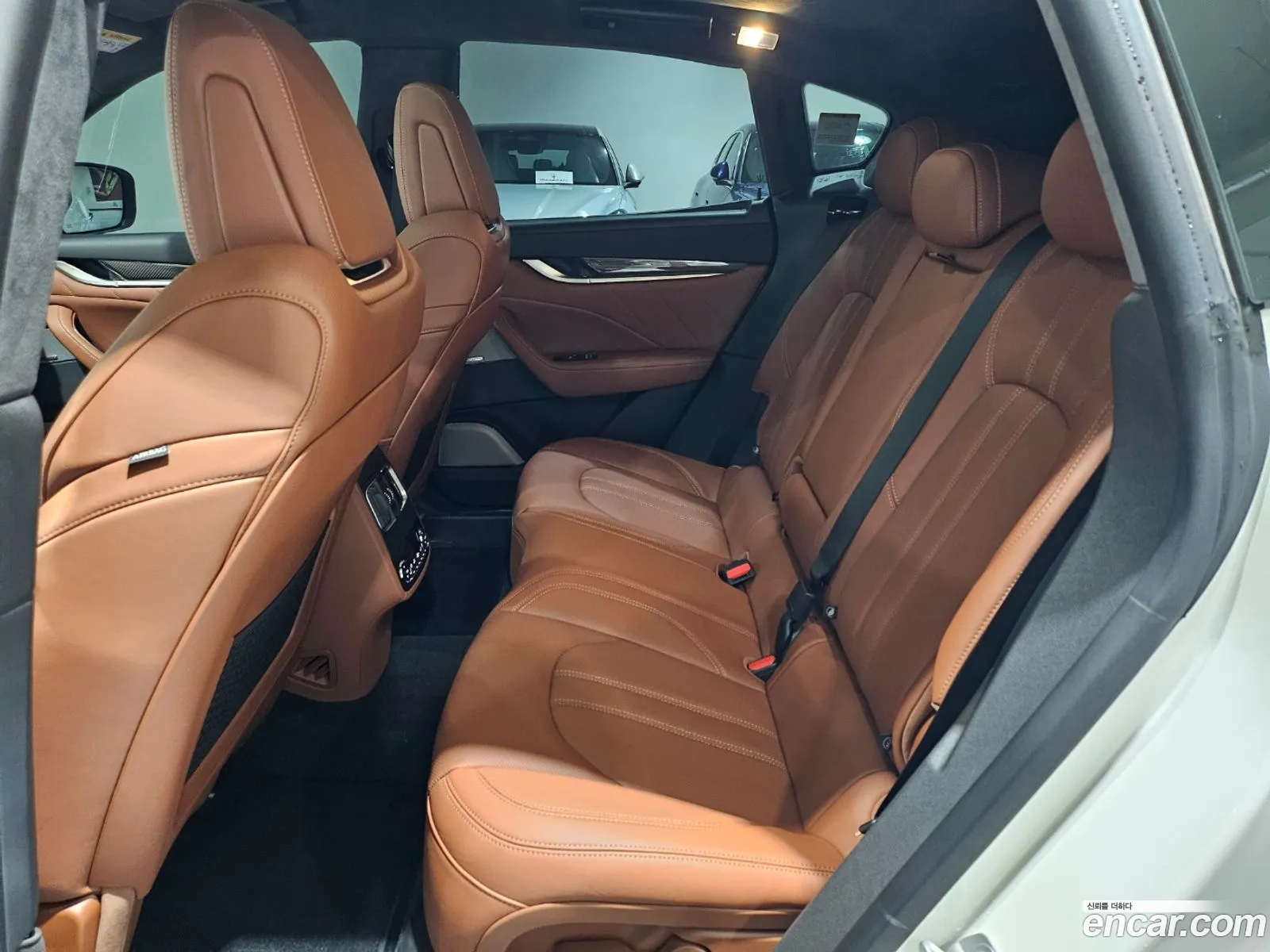 Maserati Levante 2023 — 2
