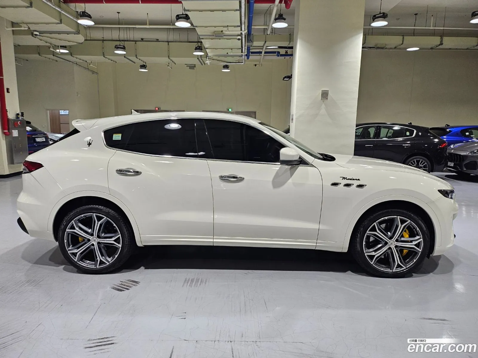 Maserati Levante 2023 — 8