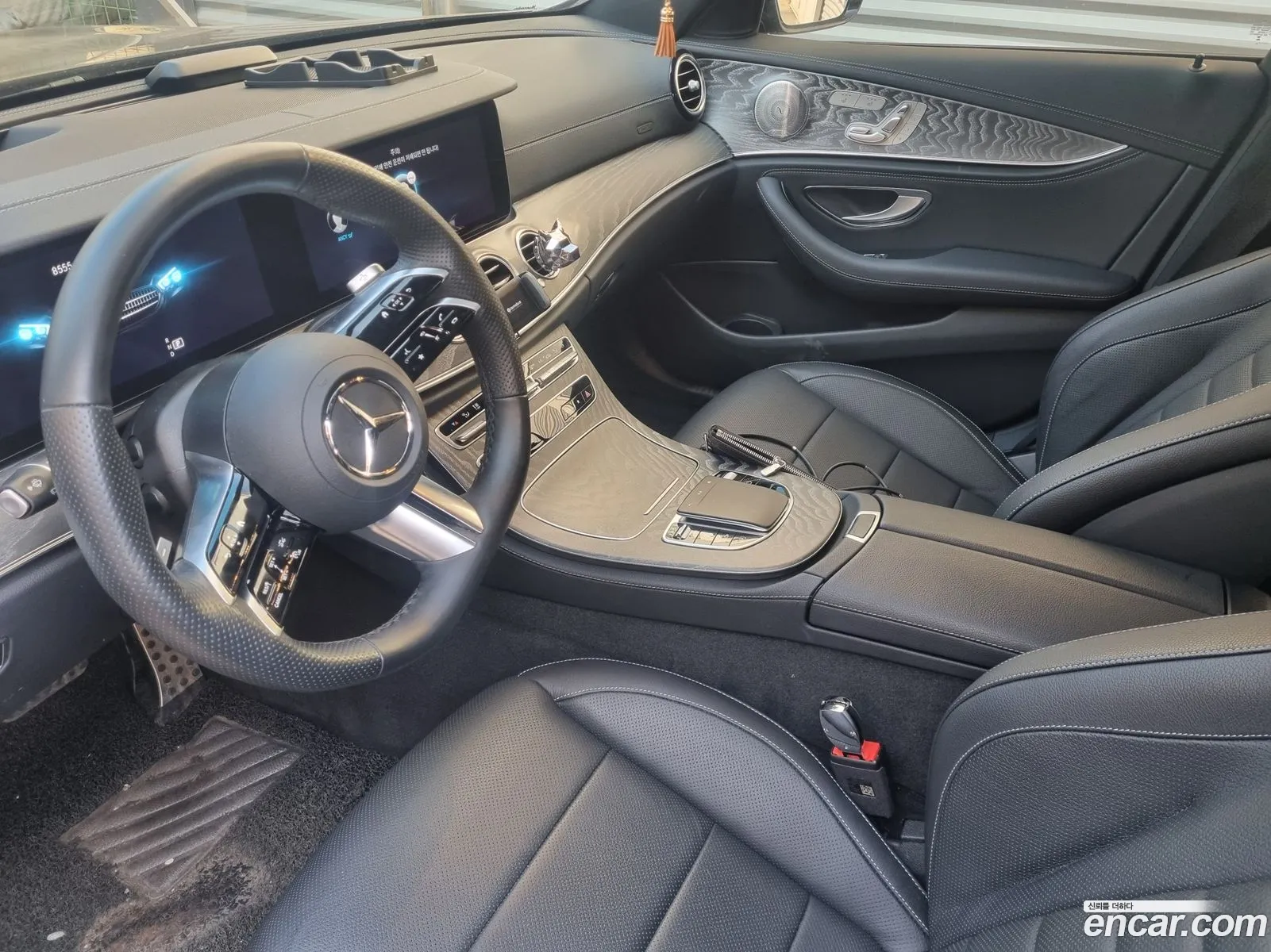 Mercedes-Benz E-Class W213 2023 — 8