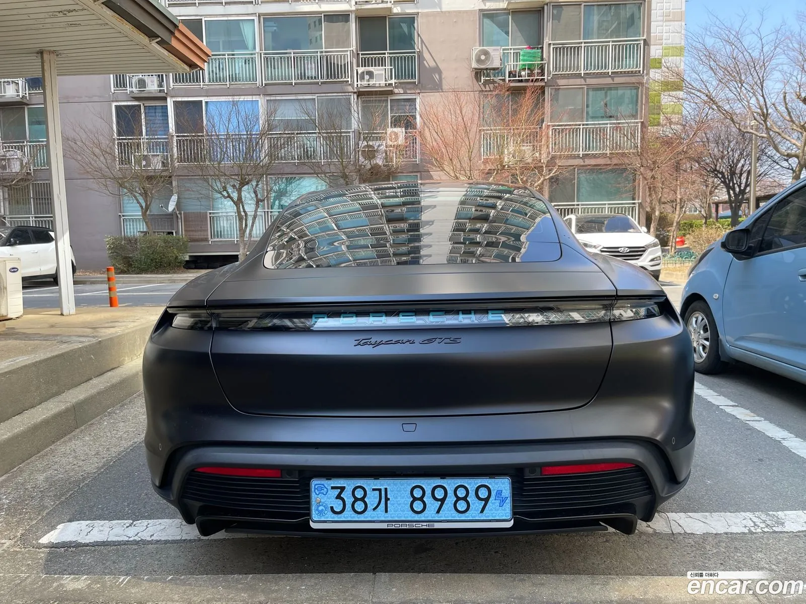 Porsche Taycan 2024 — 9