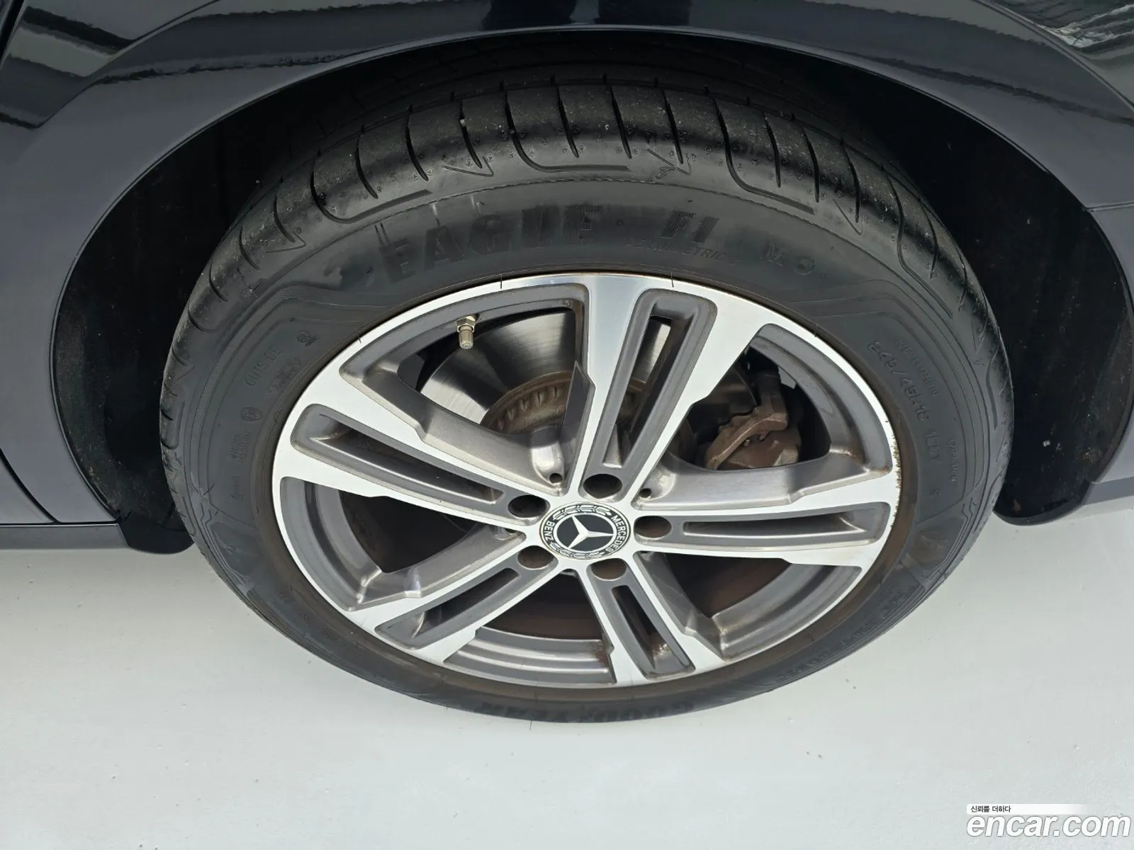 Mercedes-Benz E-Class W213 2022 — 15