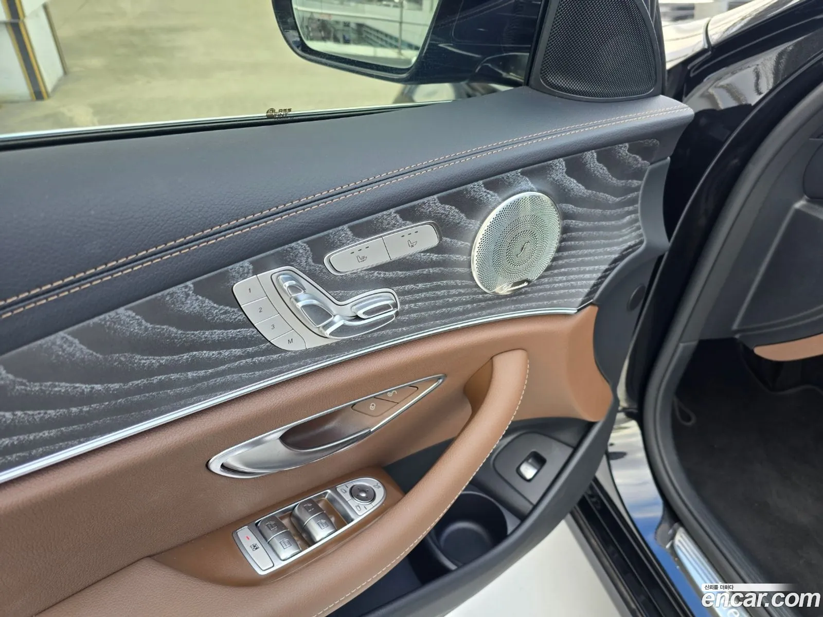 Mercedes-Benz E-Class W213 2022 — 10