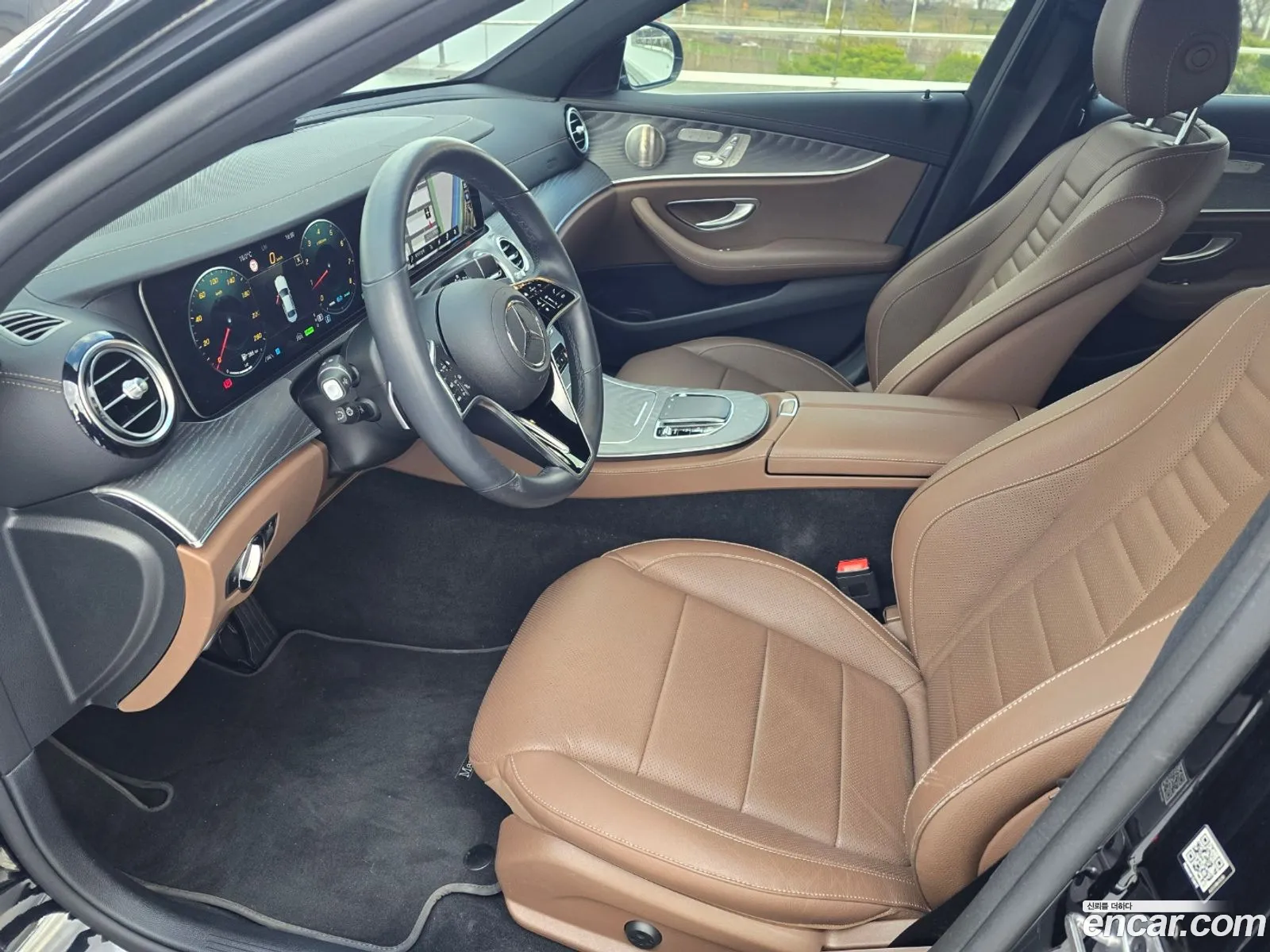 Mercedes-Benz E-Class W213 2022 — 18