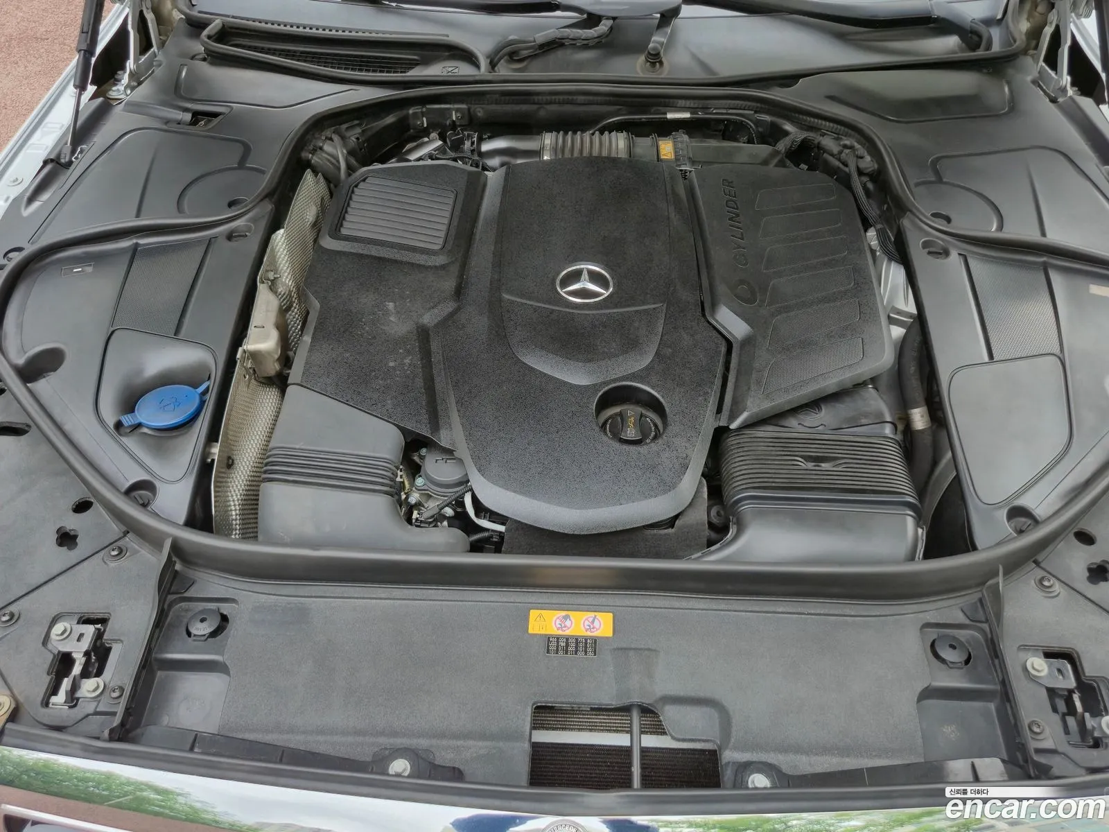 Mercedes-Benz S-Class W222 2018 — 19