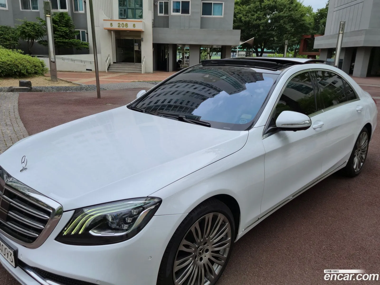 Mercedes-Benz S-Class W222 2018 — 11