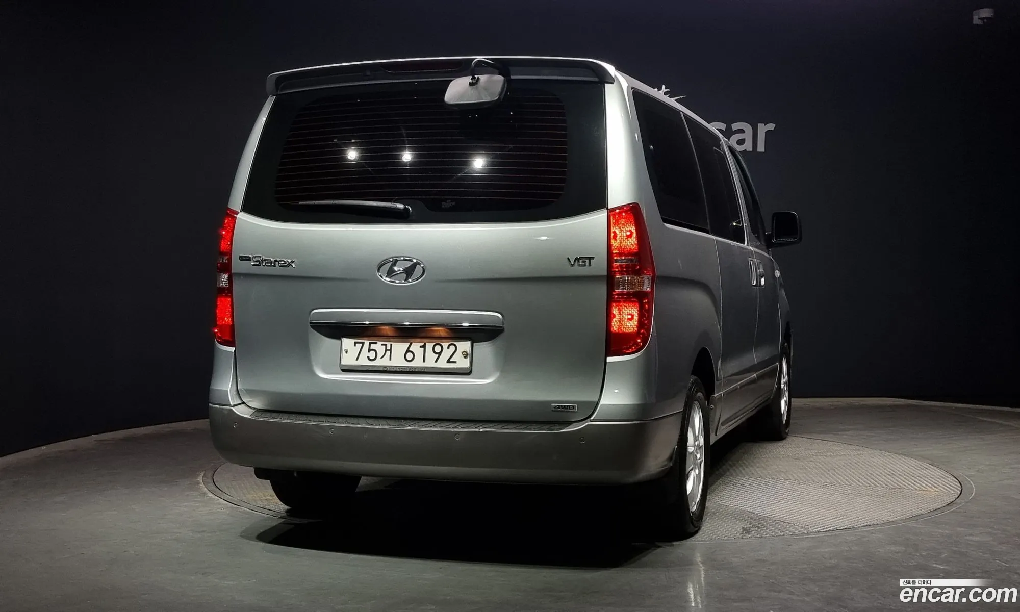 Hyundai Grand Starex 2014 — 12