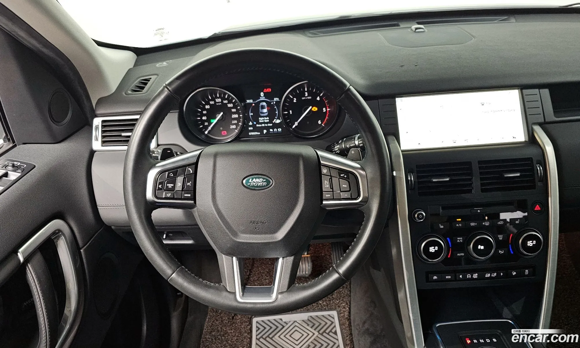 Land Rover Discovery Sport 2017 SALCA2BN0HH711069 — 4