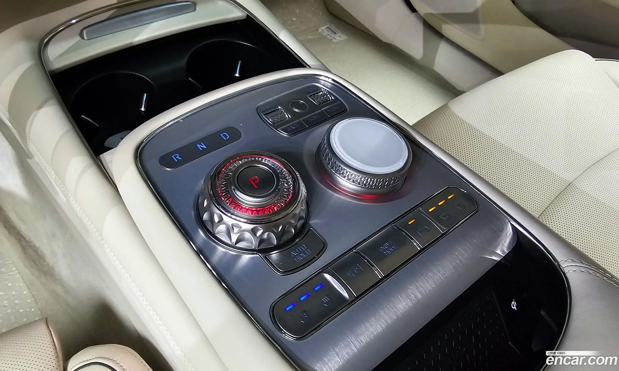 Genesis G90 2022 — 2