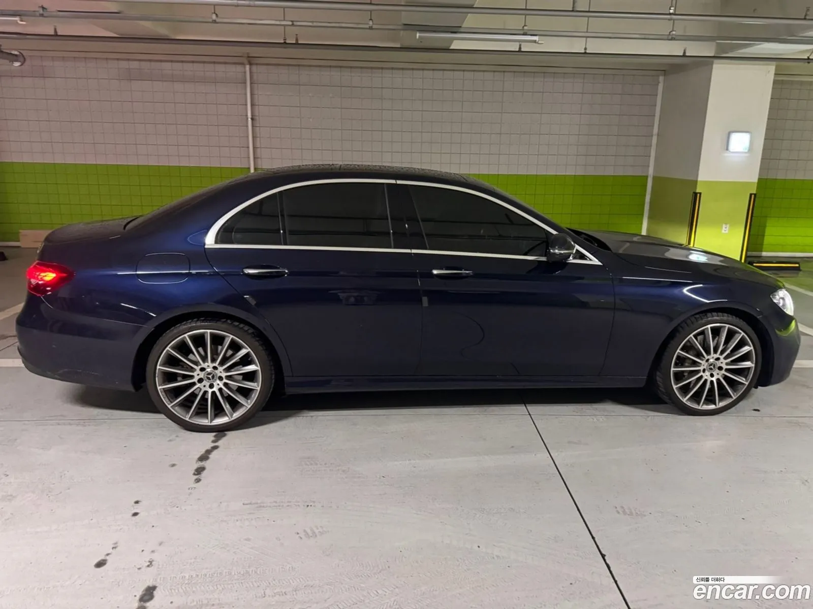 Mercedes-Benz E-Class W213 2020 — 15