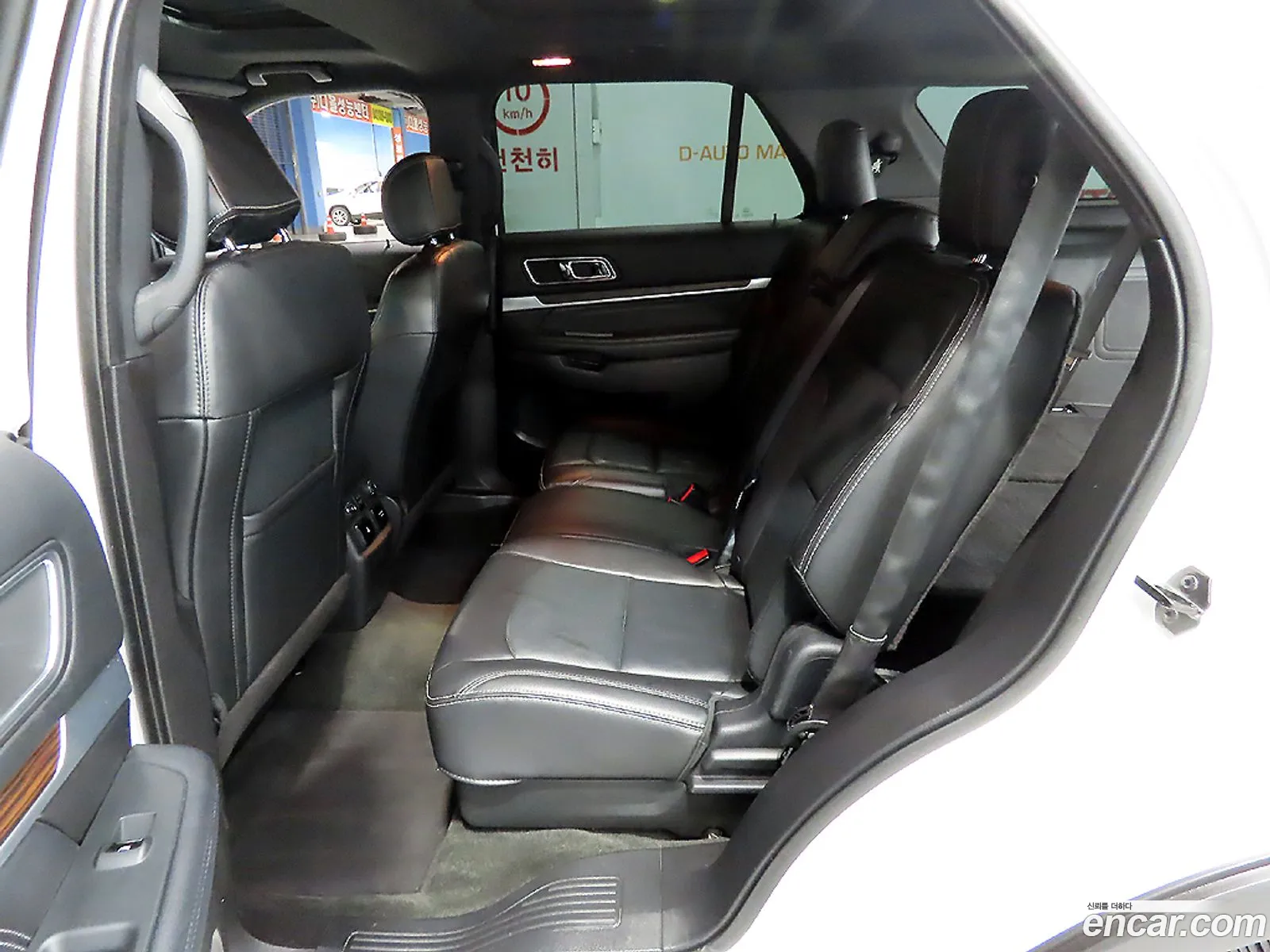 Ford Explorer 2017 — 13