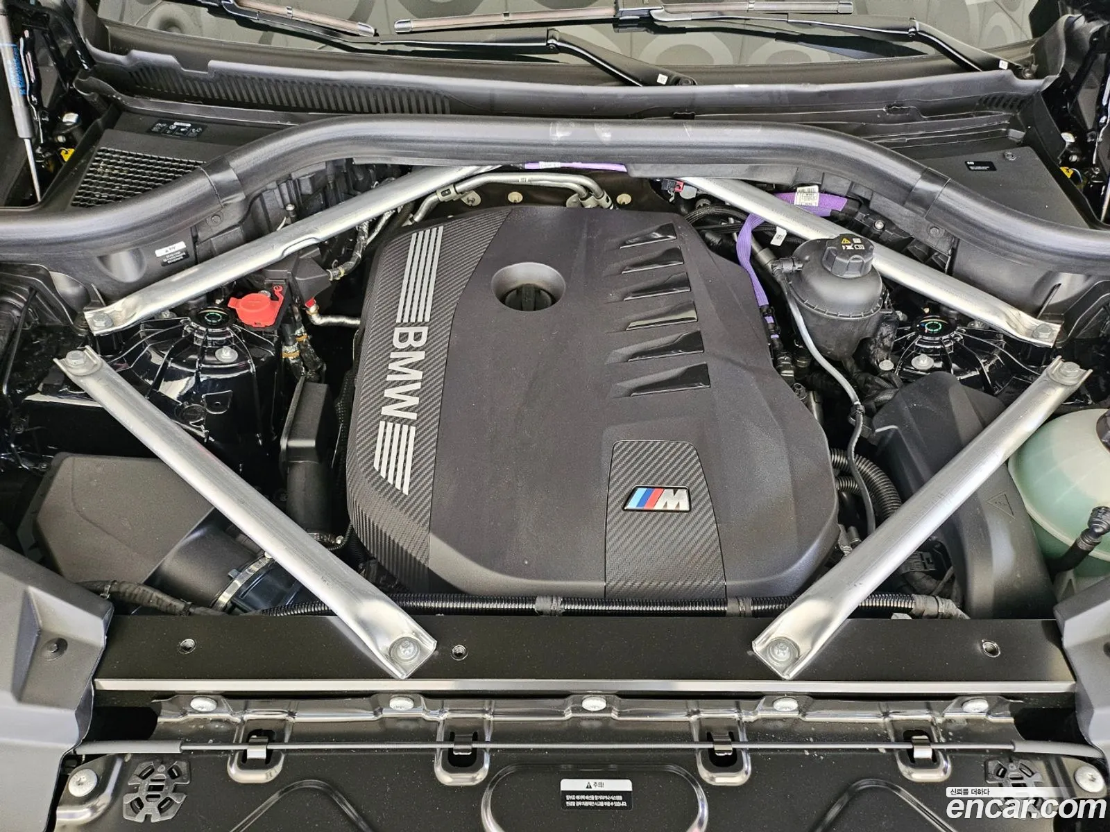BMW X6 2025 — 18