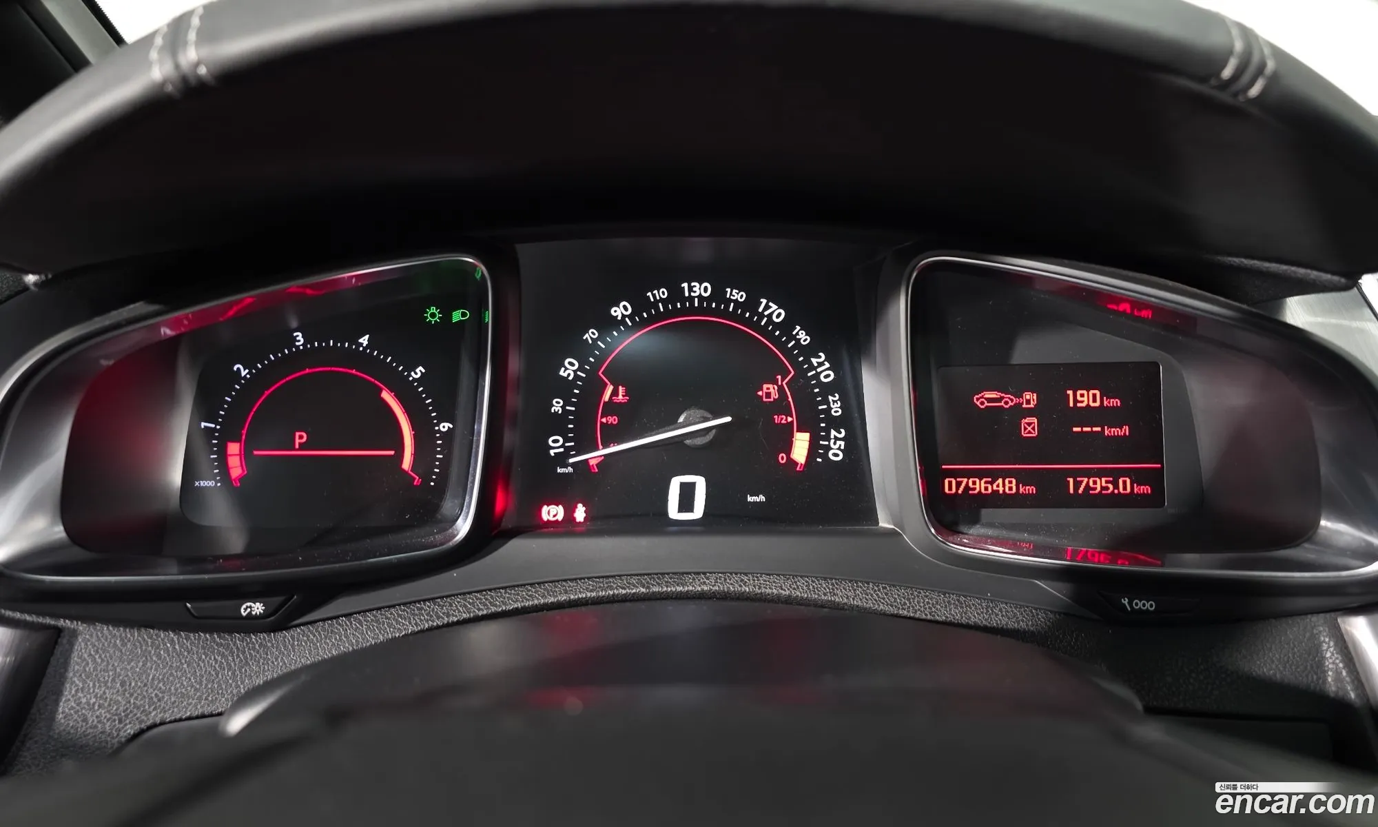 Citroen/DS DS5 2013 VF7KFRHHADS500421 — 17