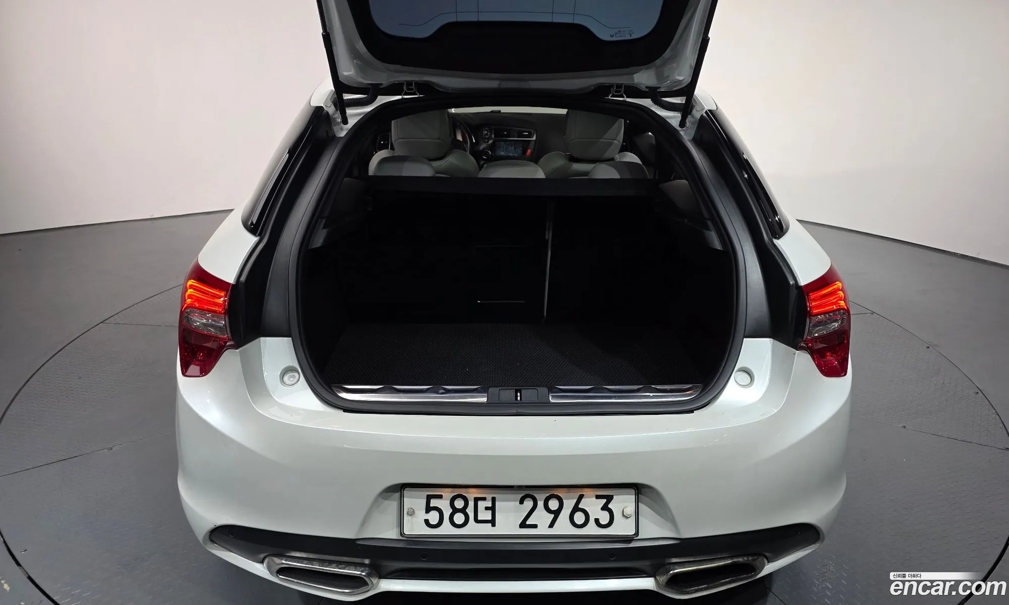 Citroen/DS DS5 2013 VF7KFRHHADS500421 — 13