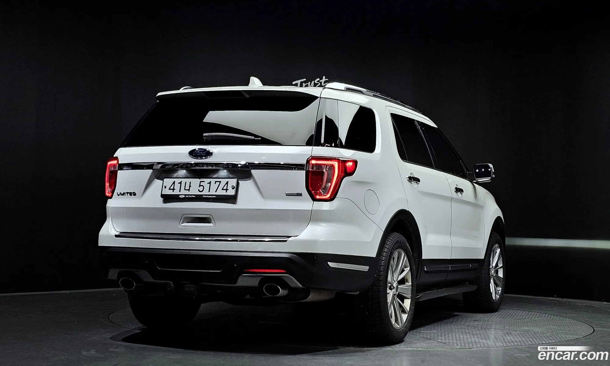 Ford Explorer 2019 1FM5K8FH3KGA80833 — 9