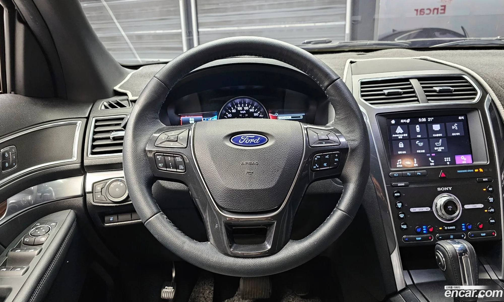 Ford Explorer 2019 1FM5K8FH3KGA80833 — 12