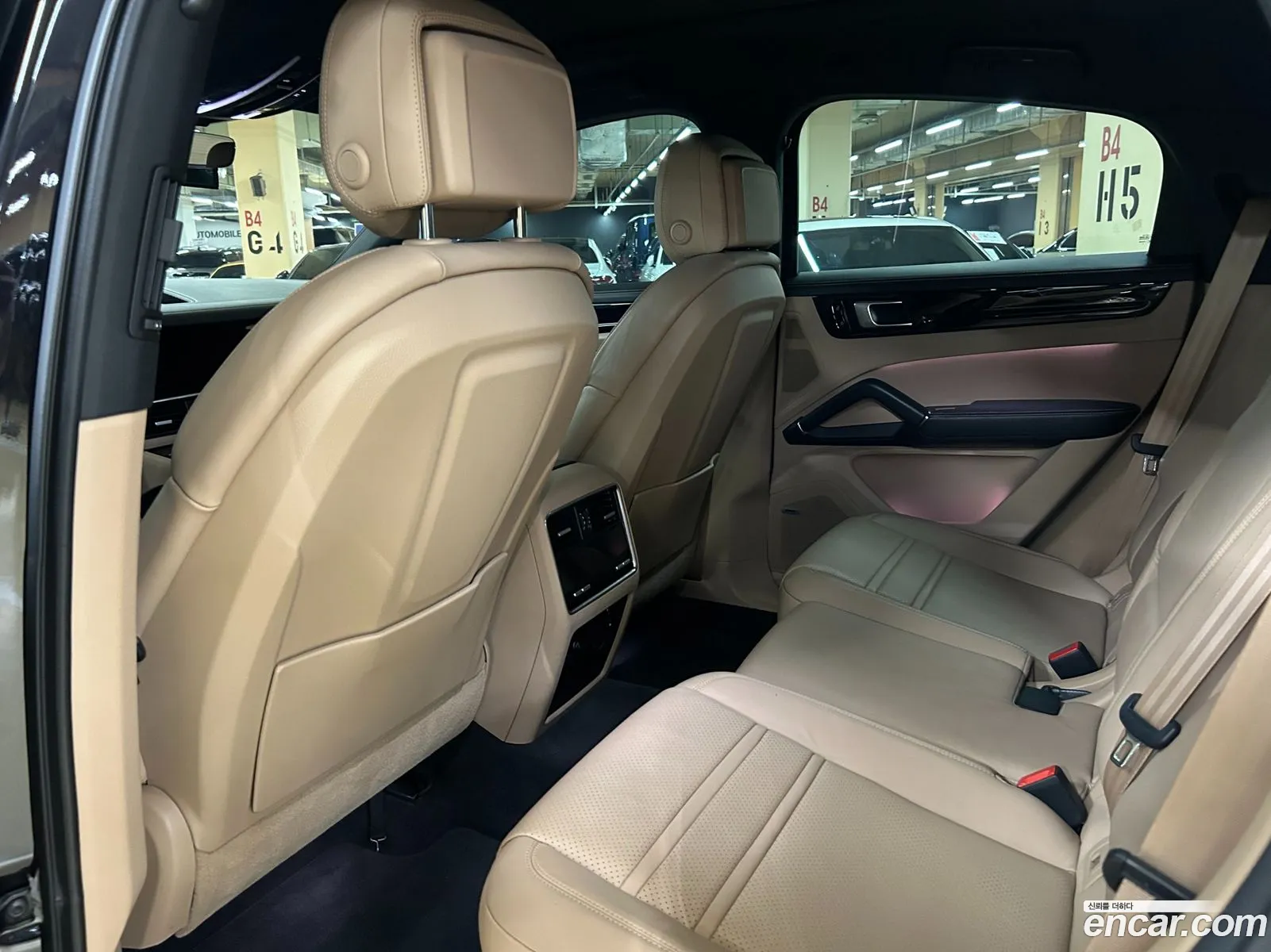 Porsche Cayenne 2021 — 3