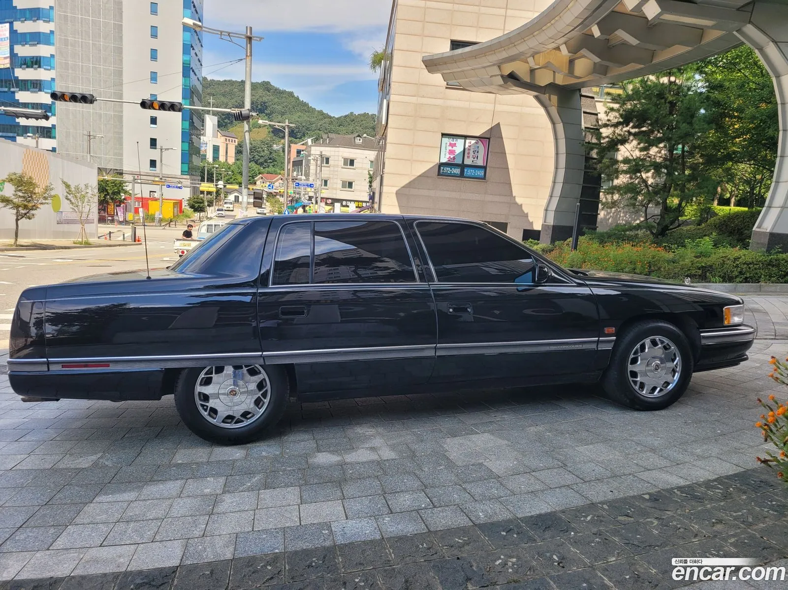Cadillac Concours 1996 — 8
