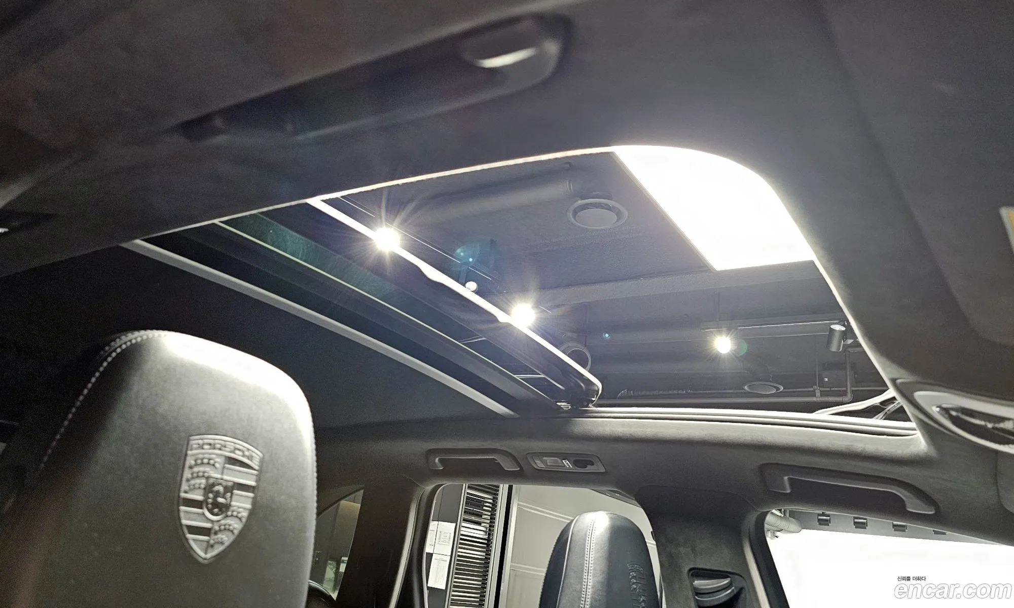 Porsche Cayenne 2015 WP1AD292 — 2
