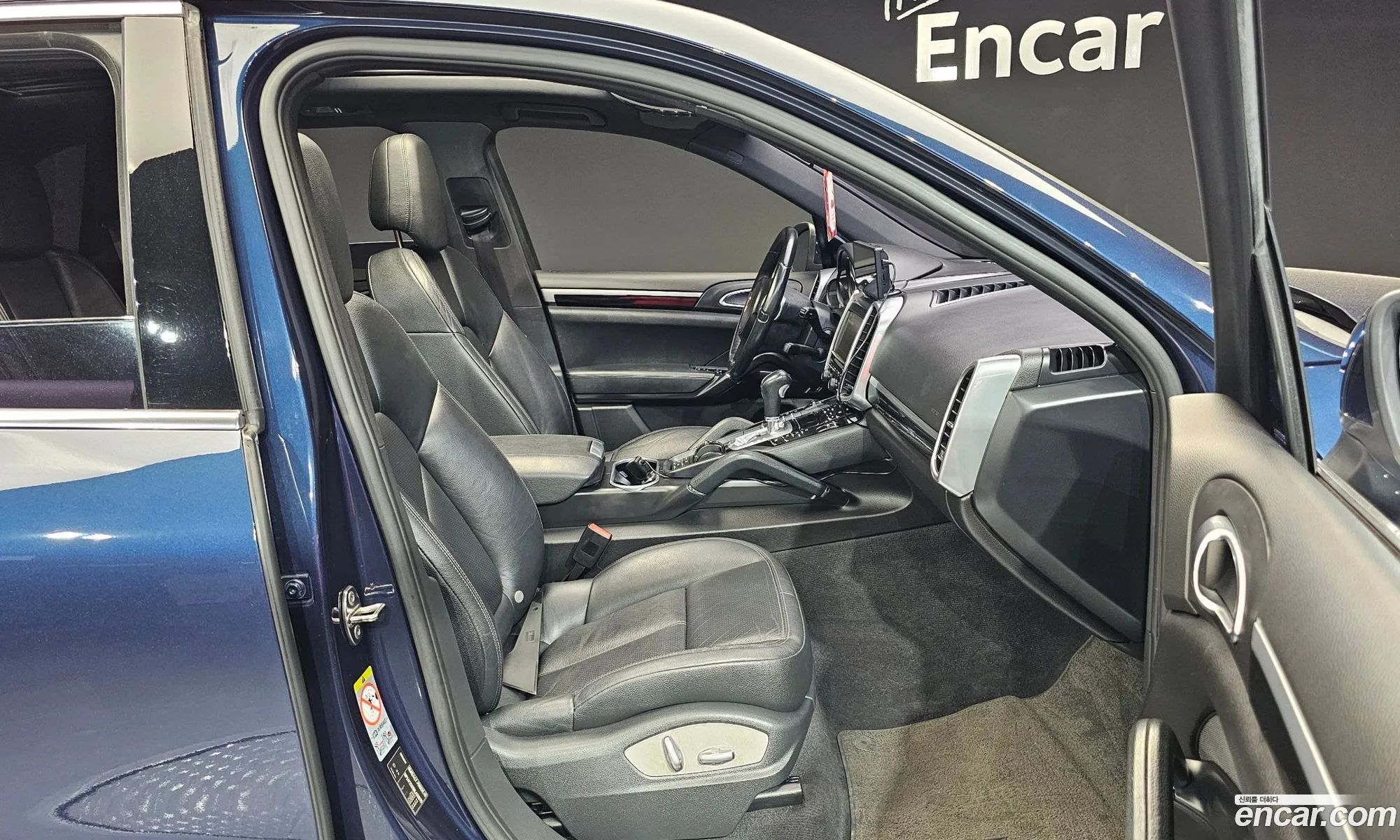 Porsche Cayenne 2011 — 18