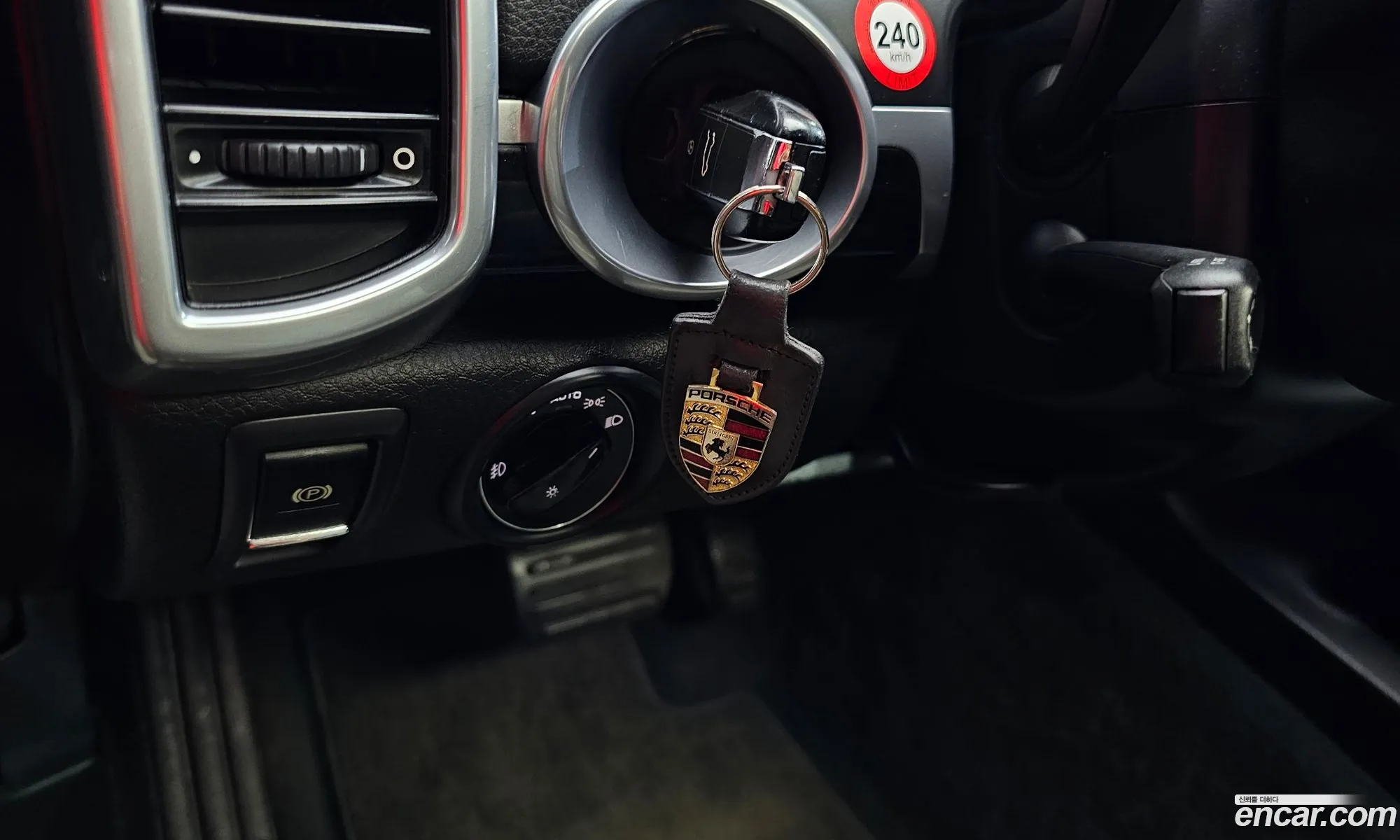 Porsche Cayenne 2011 — 4