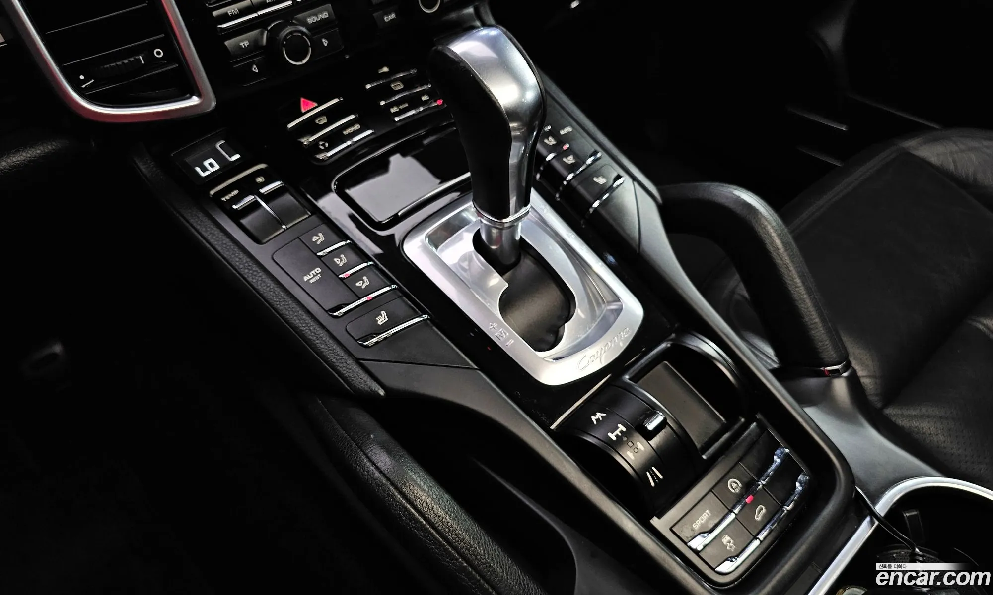 Porsche Cayenne 2011 — 8