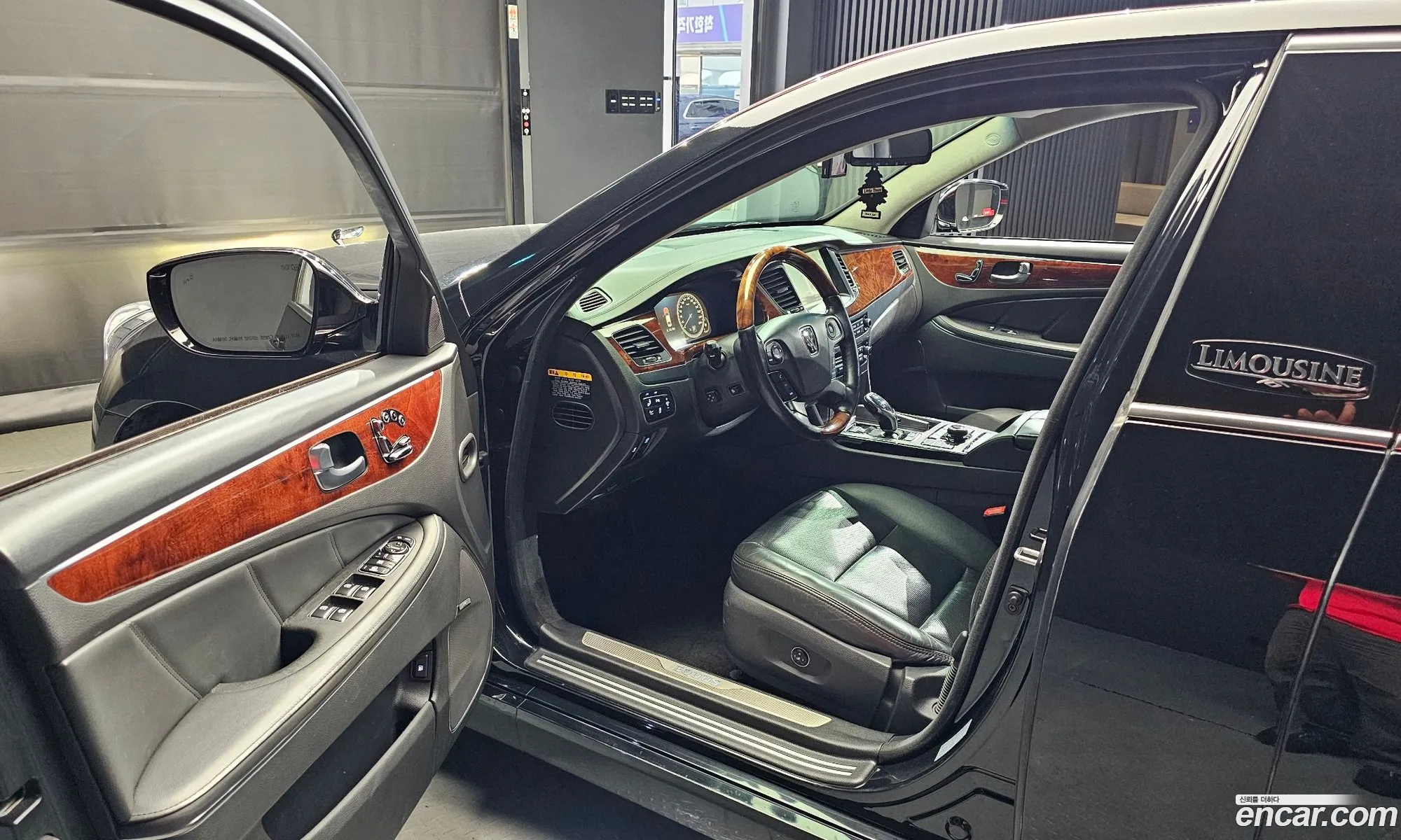 Hyundai Equus 2013 — 20