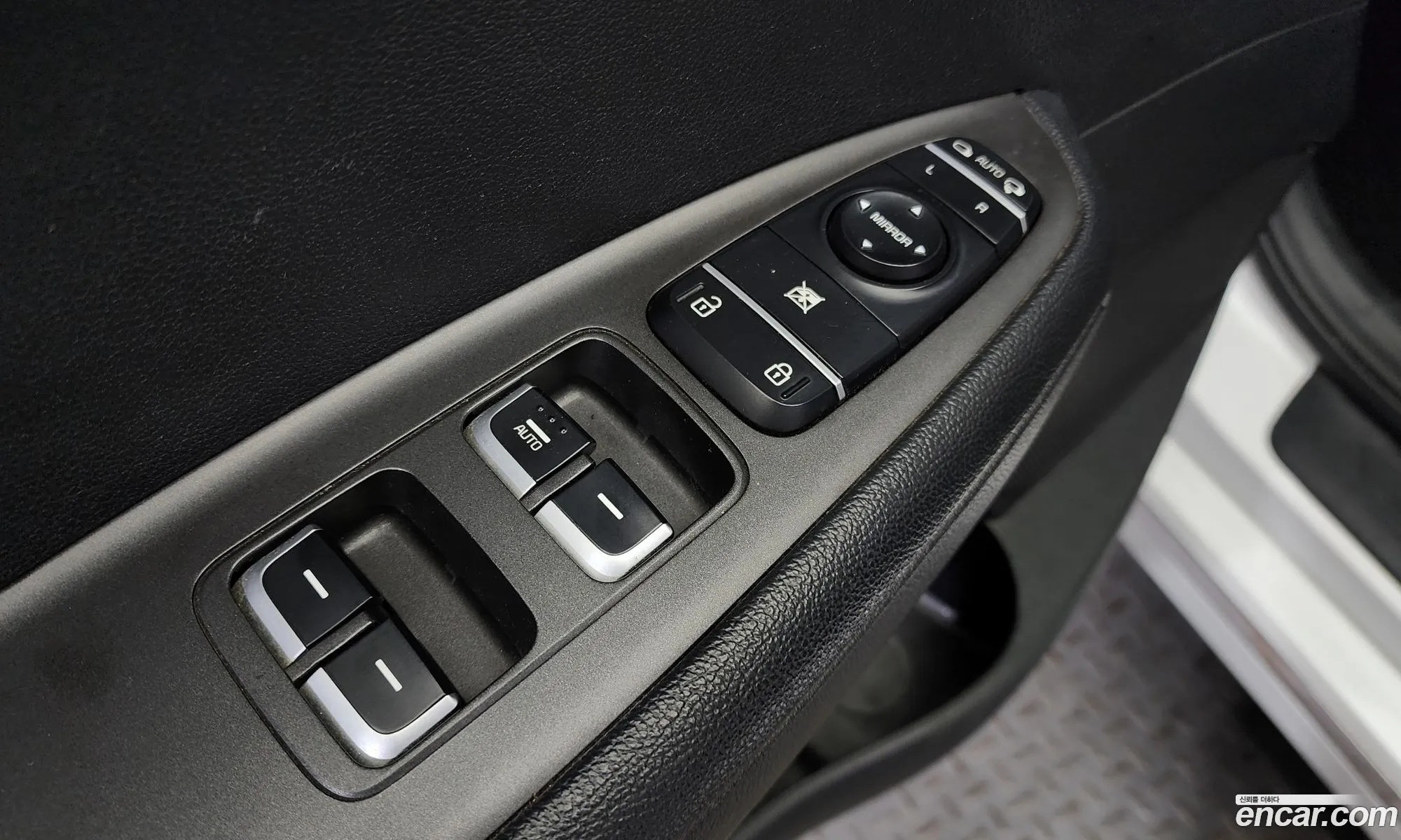 Kia K5 2017 — 12