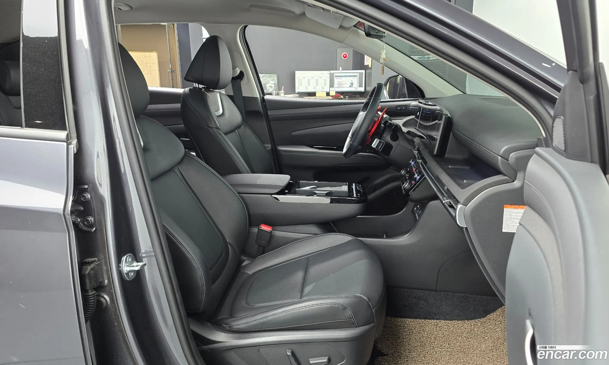 Hyundai Tucson Hybrid 2024 — 15