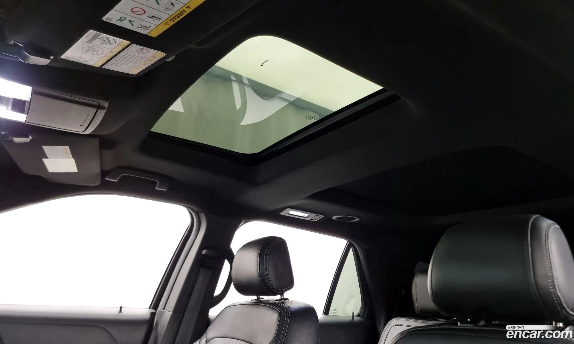 Ford Explorer 2017 1FM5K8FHXHGB74779 — 19