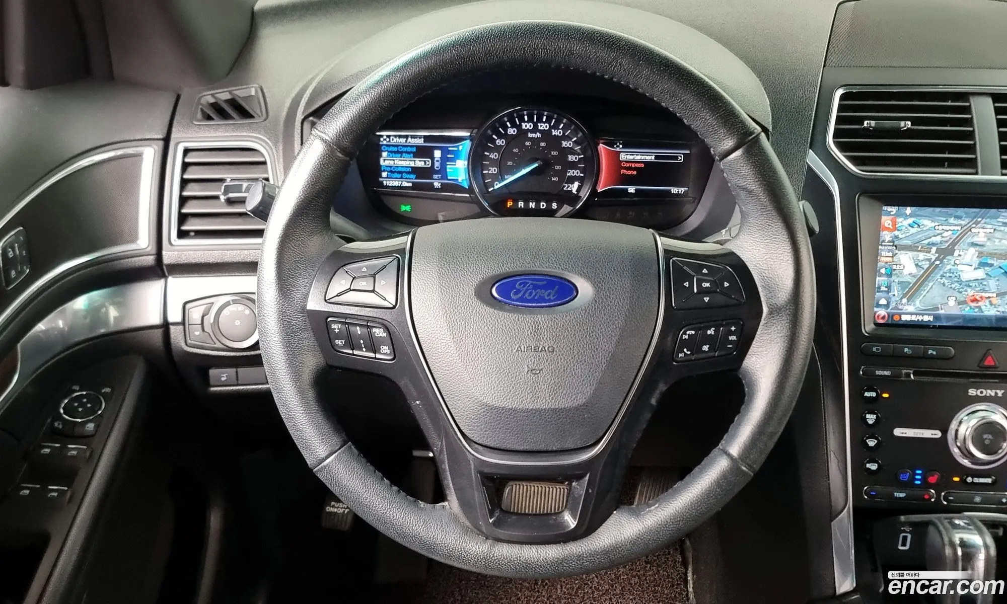 Ford Explorer 2017 1FM5K8FHXHGB74779 — 10
