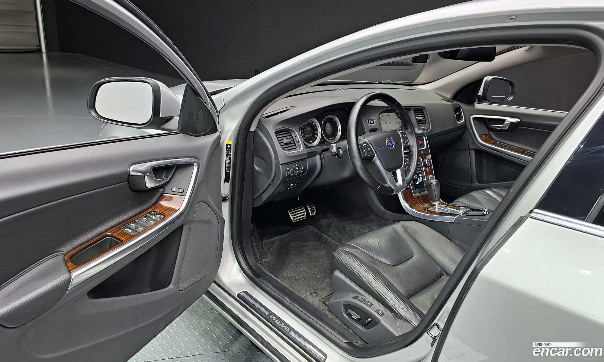 Volvo S60 2011 YV1FS70K0B2028297 — 17