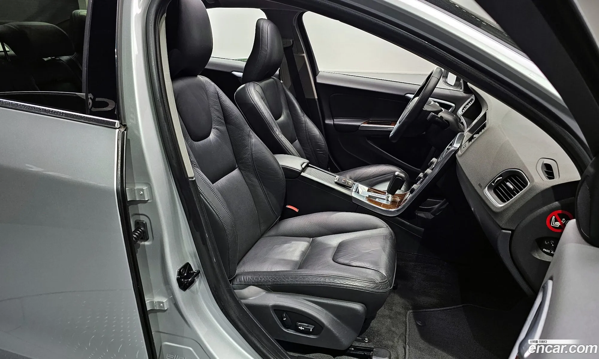 Volvo S60 2011 YV1FS70K0B2028297 — 11
