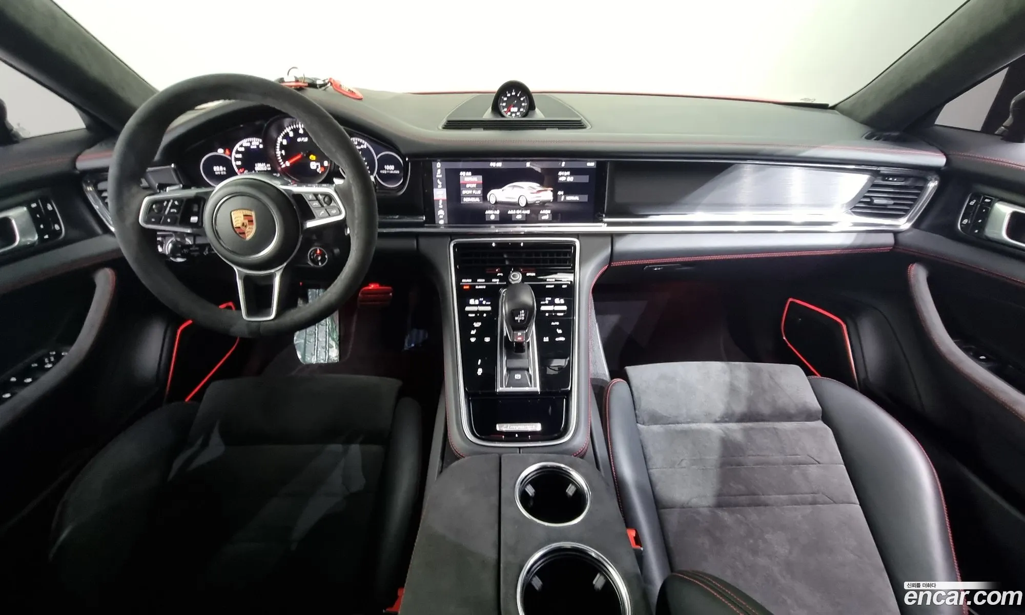 Porsche Panamera 2020 WP0AG29777777777ㅗ — 16