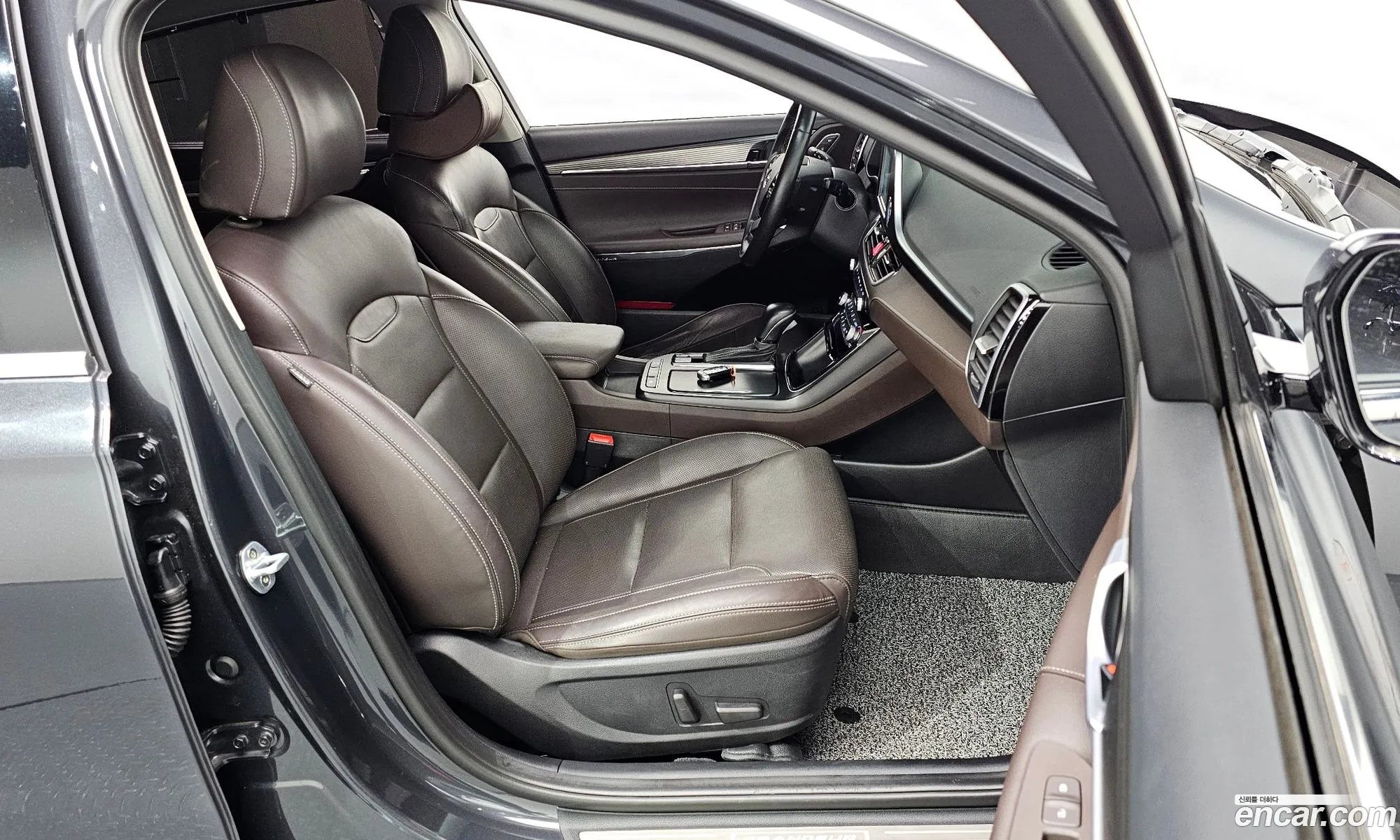 Hyundai Grandeur IG 2018 — 11