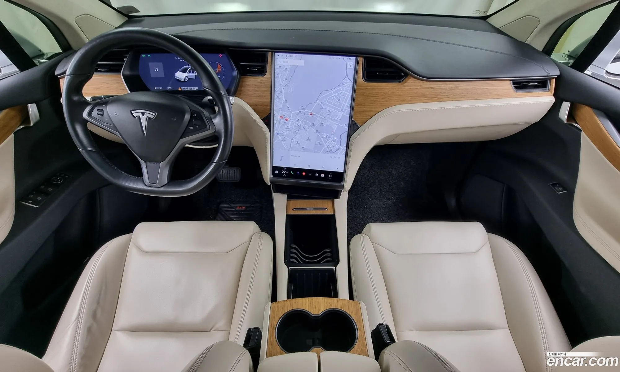Tesla Model X 2018 5YJXCBE21JF129718 — 17