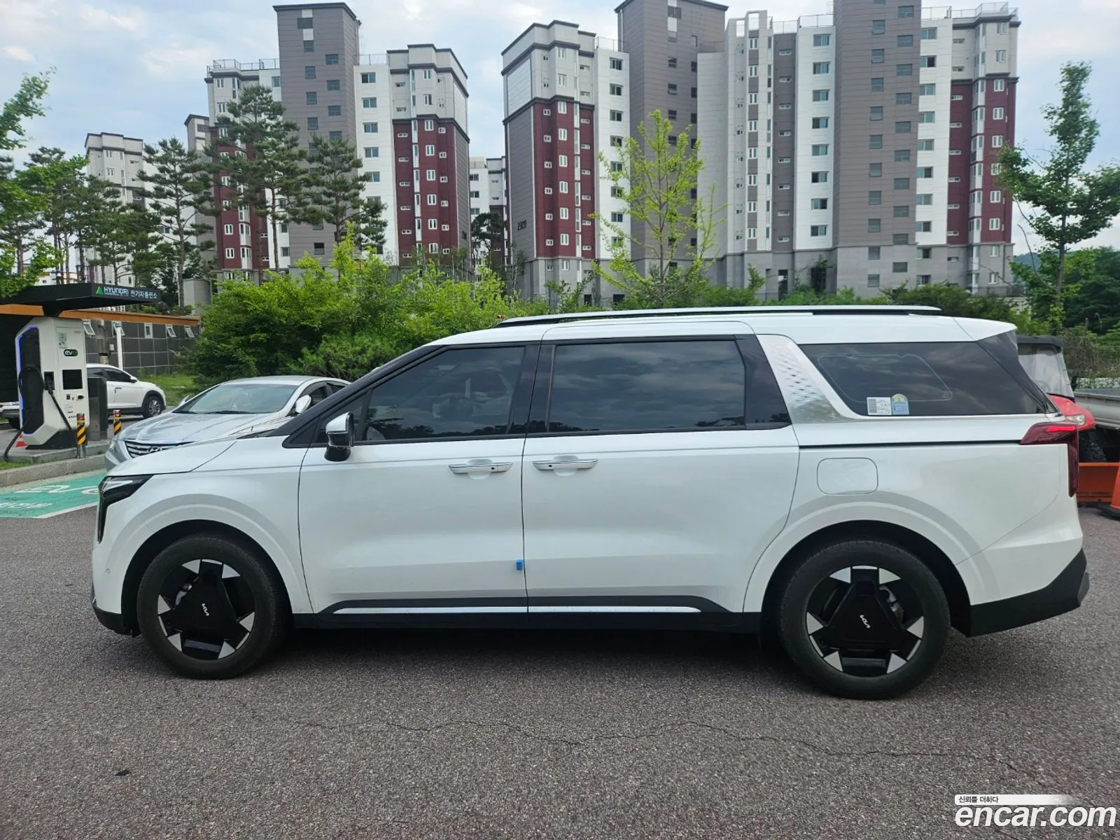 Kia Carnival 2024 — 14