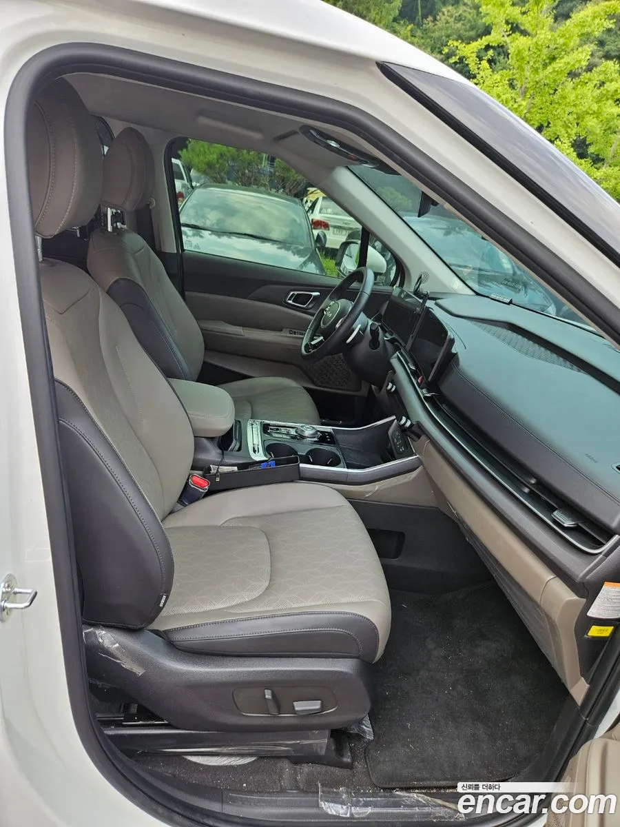 Kia Carnival 2024 — 13