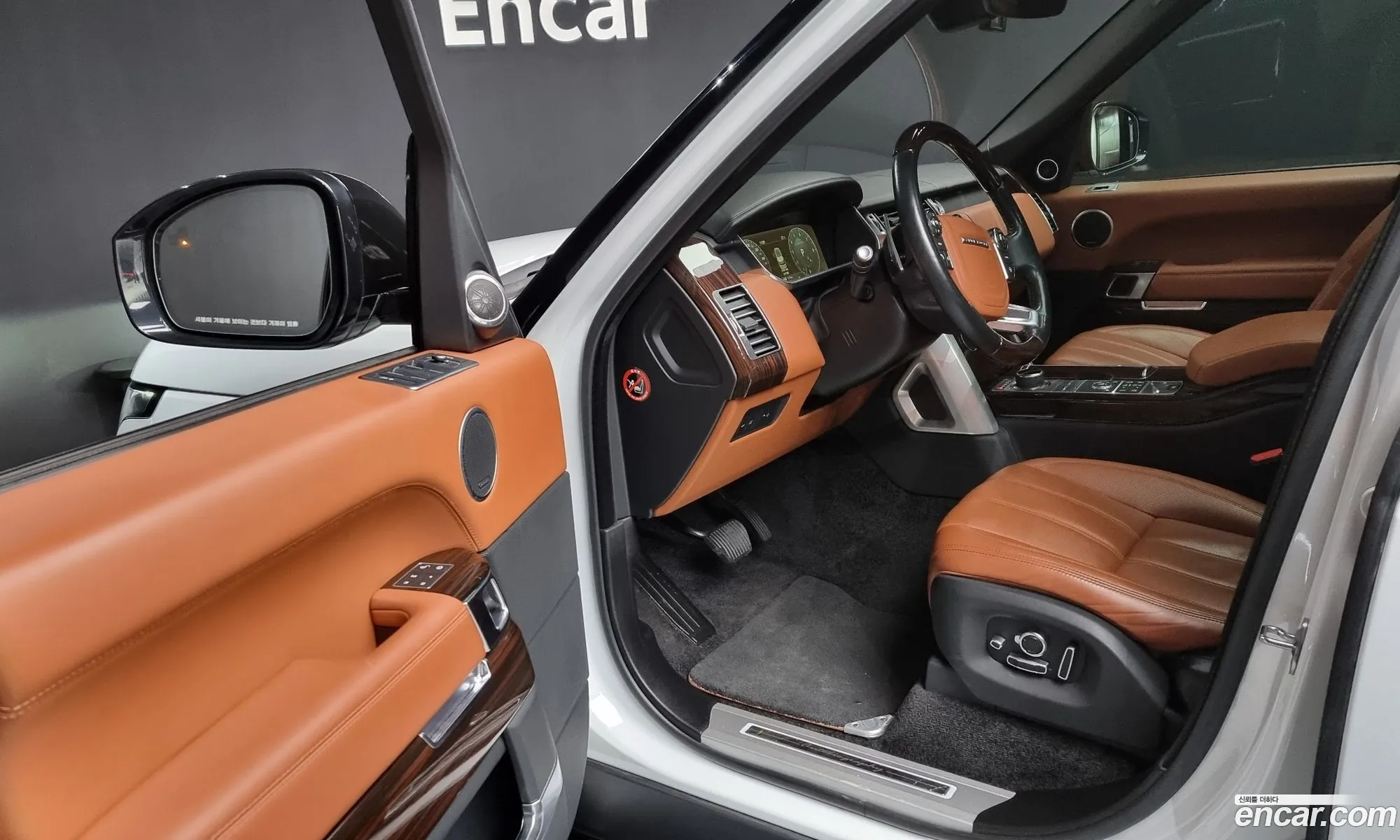 Land Rover Range Rover 2017 — 10