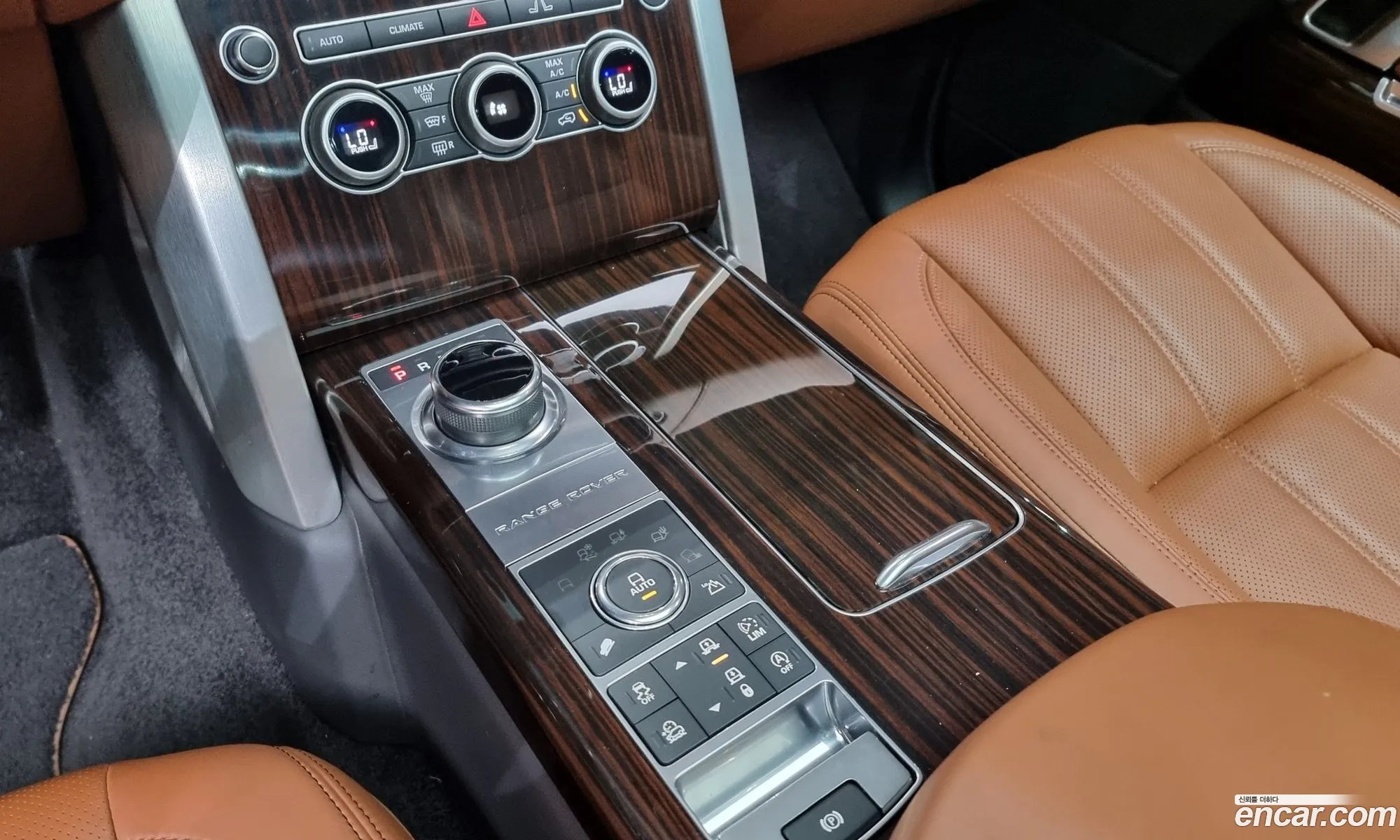 Land Rover Range Rover 2017 — 13